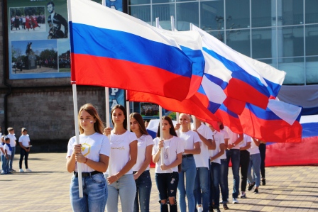 День российского флага отметили в Тбилисской