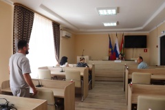 В Тбилисском районе усиливают борьбу с нелегальной занятостью