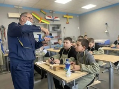 На Кубани в 2025 году обновили 425 профильных кабинетов в школах